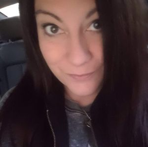 Meet your Posher, Bobbi lynn